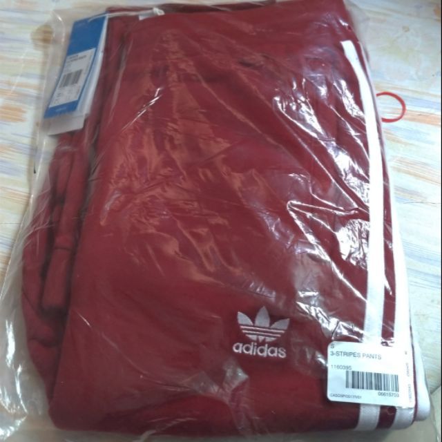 Adidas originals CW2428 紅色三線褲休閒長褲L號暫售完| 蝦皮購物