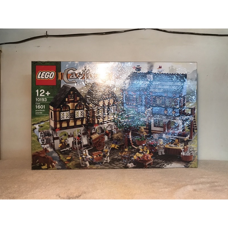 LEGO 10193 中世紀農莊