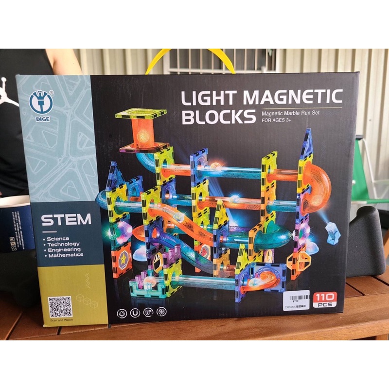 發光磁力積木，魔磁積木軌道，，魔磁軌道，light magnetic blocks