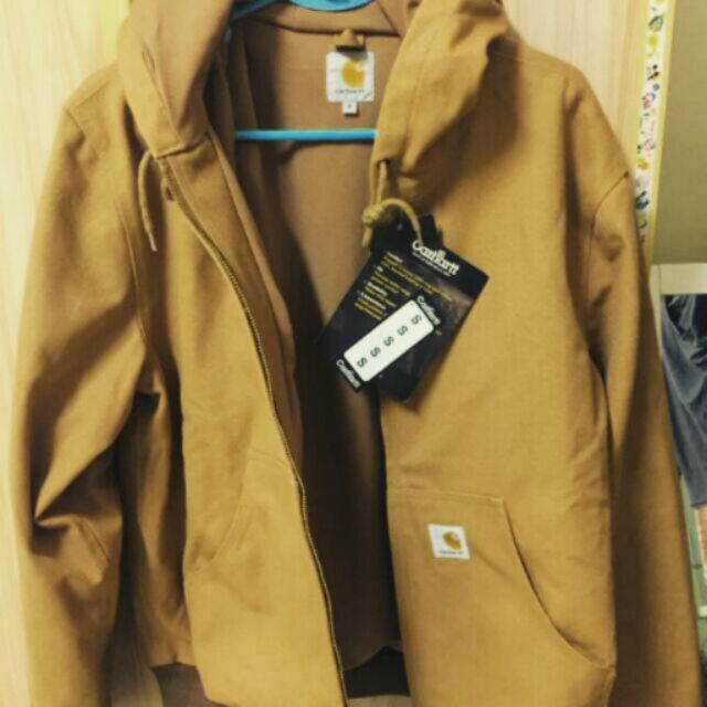 Carhartt 重磅保暖外套