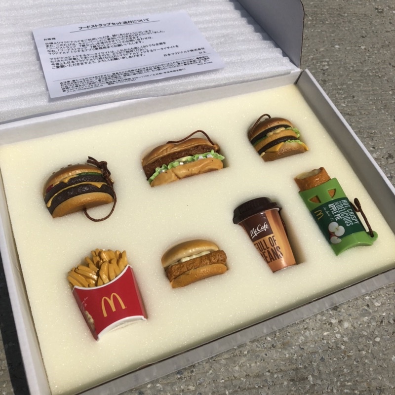 【CJ Toyz】日本 麥當勞 McDonald’s 食物模型 吊飾 磁鐵 模型 玩具 收藏 仿真模型 吊飾