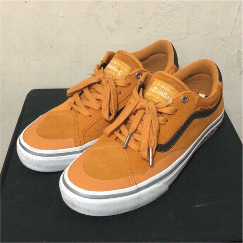 Tnt advanced sale prototype vans