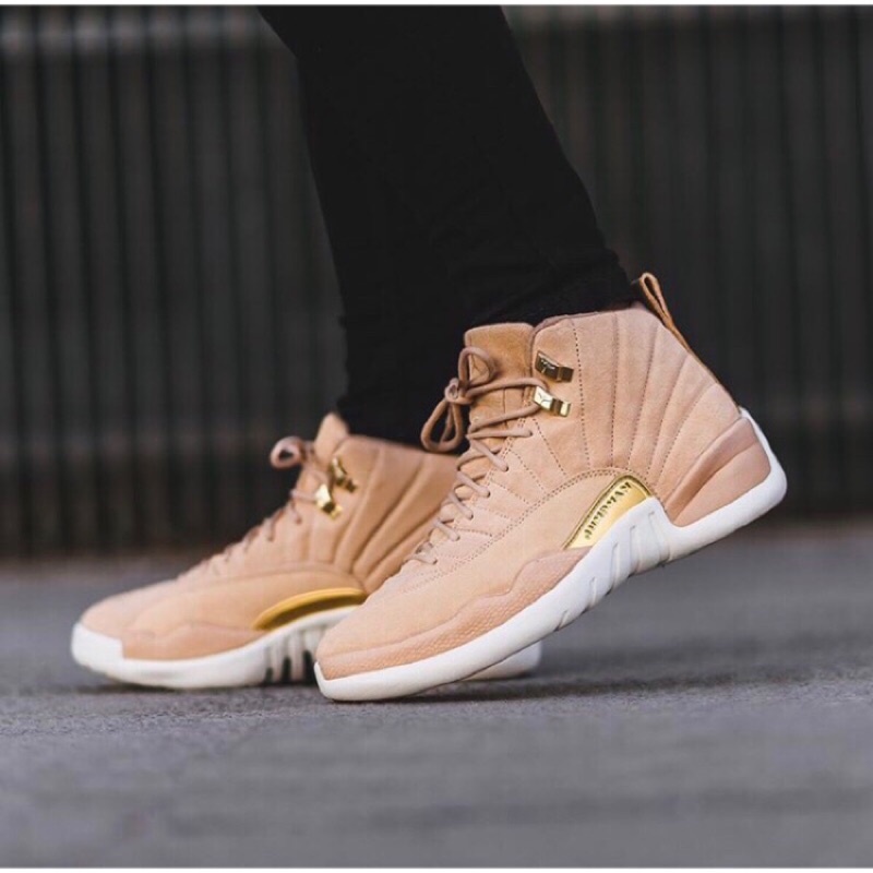 air jordan 12 vachetta tan