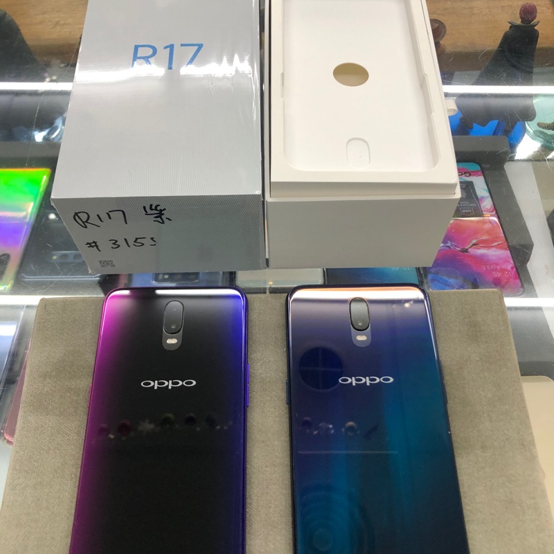 OPPO R17 藍/紫各一台 二手9.5成新 6G+128G 盒裝在 保固中 賠錢賣6990元 可二手交換