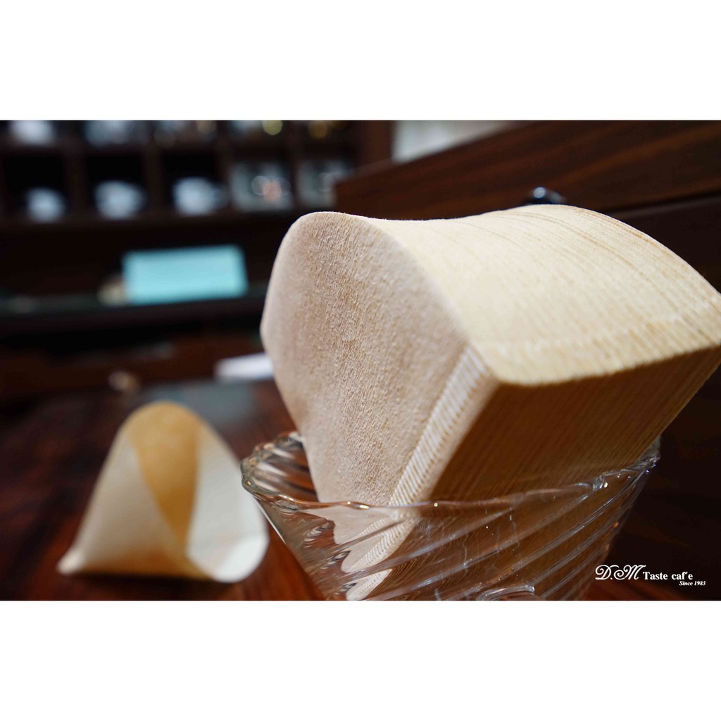 日本 營業用 裸裝錐形濾紙 漂白 無漂白 1-2人 2-4人 V60 KONO可用【D.M TASTE CAFE】