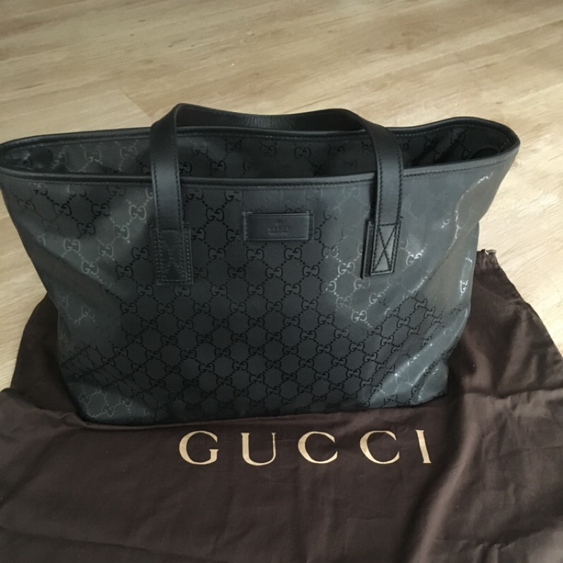 Gucci 正品公司貨 亮皮防水 pvc  托特包 近全新。