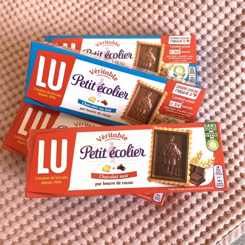 現貨+預購🔸法國購入🇫🇷LU 小騎士餅乾écolier  經典牛奶巧克力/黑巧克力