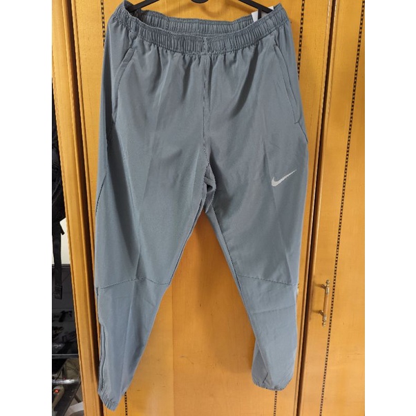 （現貨）Nike 運動褲 長褲 L號 全新僅試穿 #DB4111-084