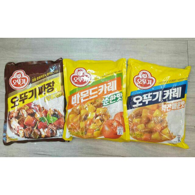 （超低價）韓國不倒翁 咖哩/蘋果蜂蜜咖哩粉/炸醬粉一公斤