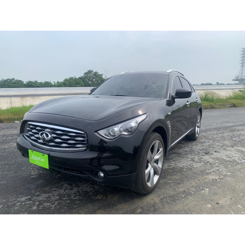 INFINITI 極致 FX35 運動鞋轎旅車