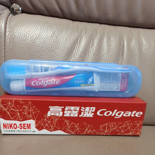 高露潔牙膏牙刷旅行組