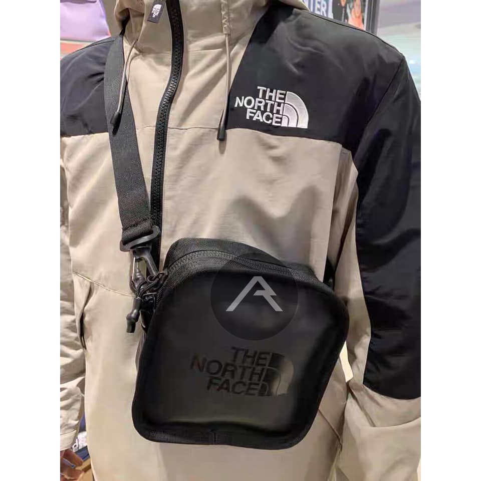 the north face bardu messenger bag
