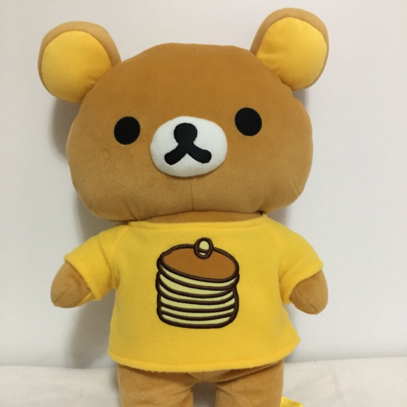 ，s，**日本景品 Rilakkuma 拉拉熊 黃色鬆餅T恤 絨毛娃娃 絨毛玩偶