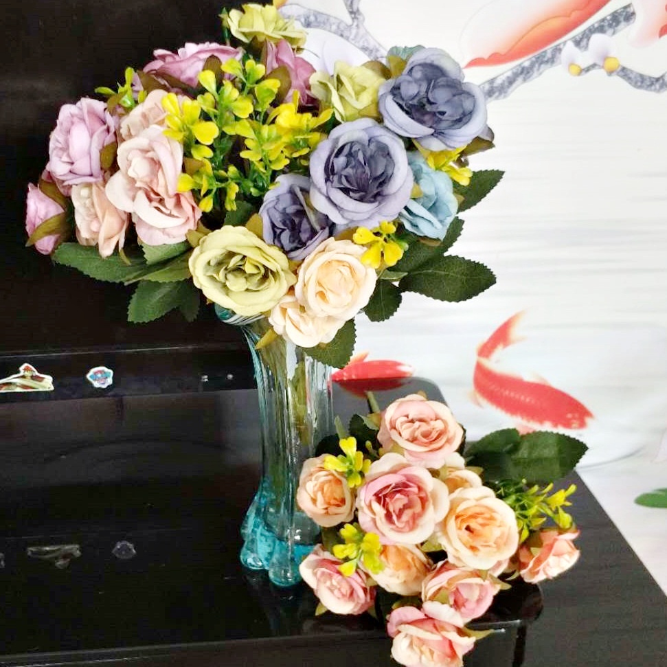 台灣現貨 歐風仿真油畫玫瑰 雙色油畫玫瑰花束 油畫薔薇 手捧花 拍照花束 擬真花 絹花 擬真花 人造花 仿真花 蝦皮購物