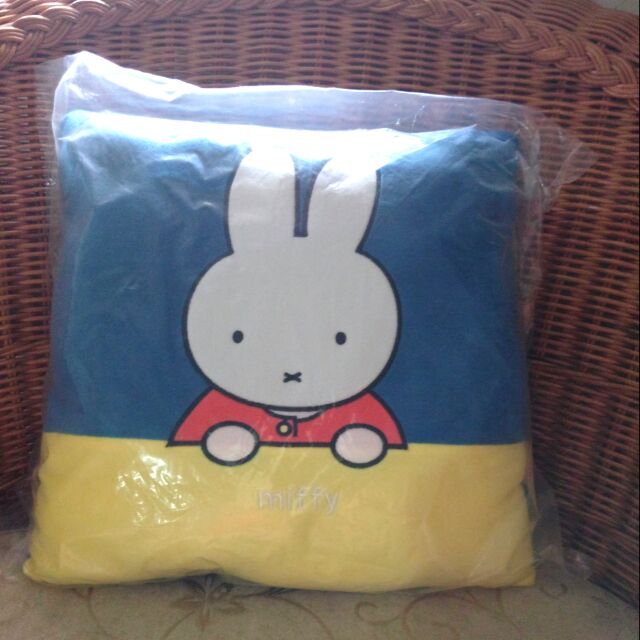 Miffy抱枕 蝦皮購物