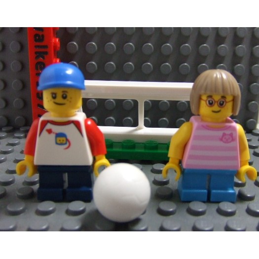 【積木2010】樂高 LEGO 男女小孩足球 套組 / 小孩 足球 (含足球及球門)(60134)