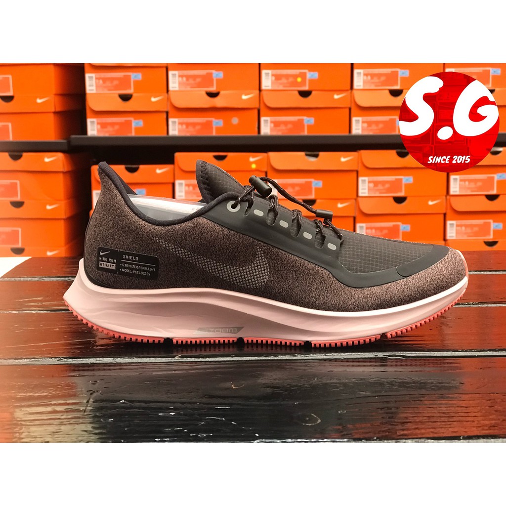 nike pegasus shield 35