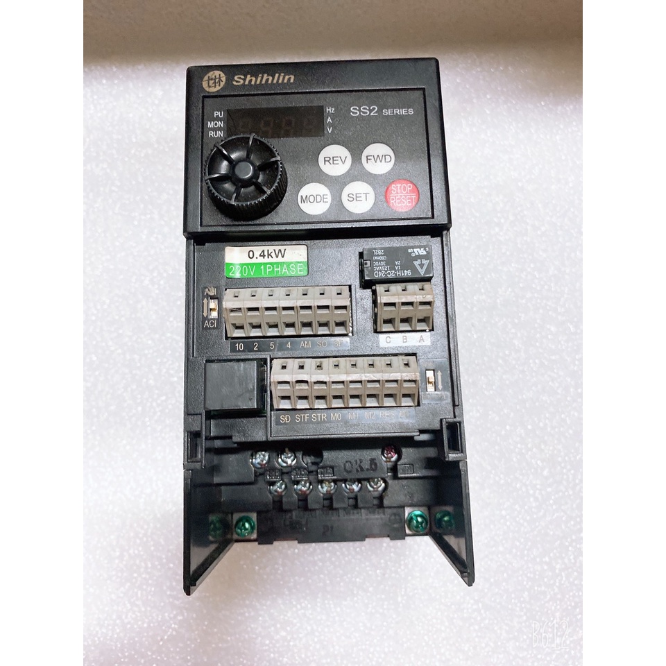 Shihlin PLC Inverter SS2-021-0.4K