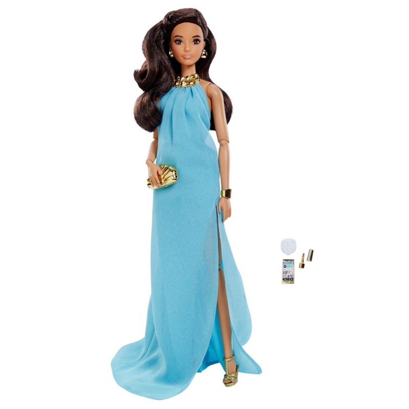 barbie pool chic