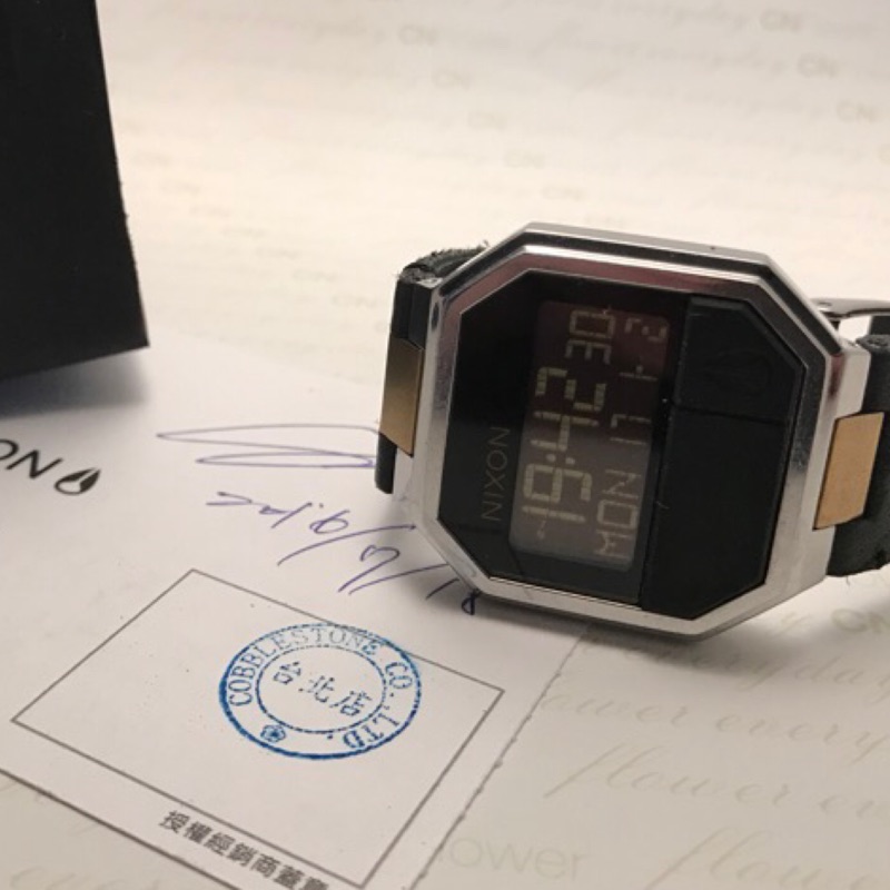 Nixon 手錶 復古 電子錶 男女可戴