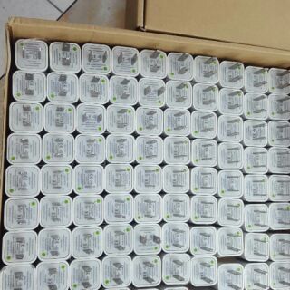 新款10顆特惠價320元 110V 足1A 充電器