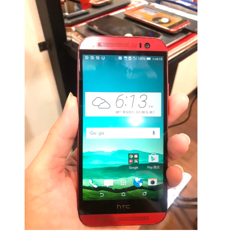 HTC M8 (剛換全新電池）
