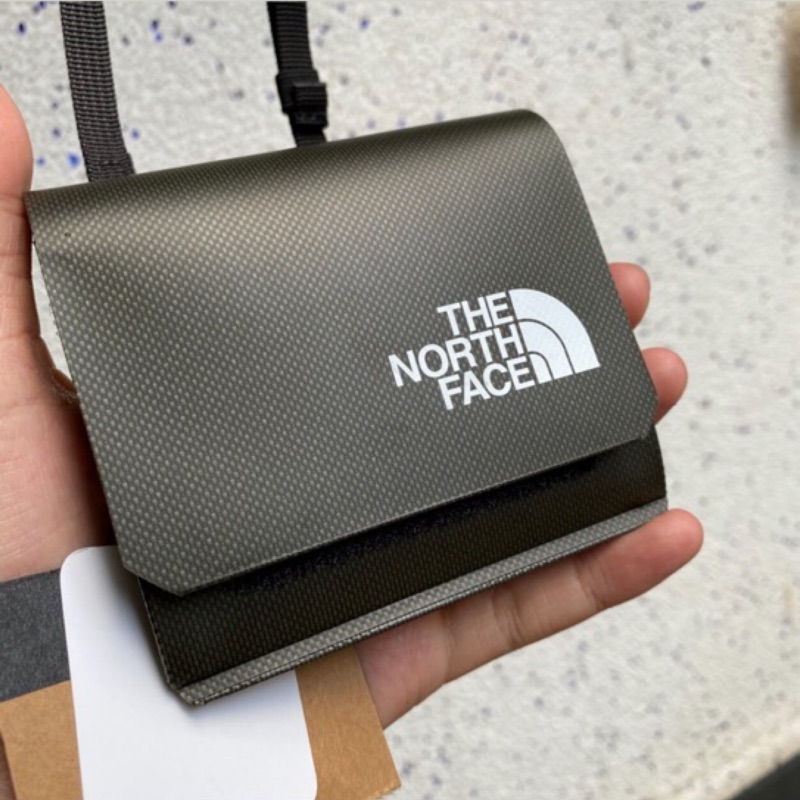 {FLOM} 台南實體店 日本 THE NORTH FACE MINI HOLDER 錢包 零錢包 卡夾 掛頸帶 證件帶