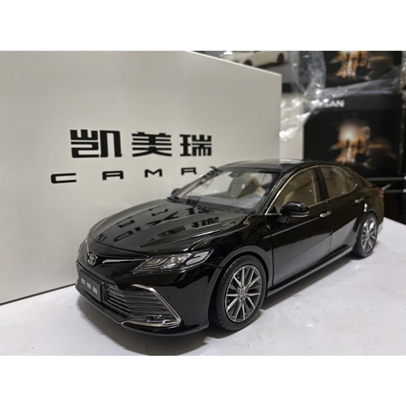 【E.M.C】1:18 1/18 原廠 豐田 Toyota Camry 8.5代 金屬模型車