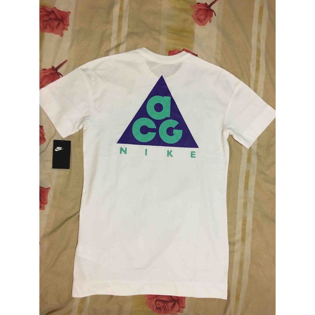 nikelab acg tee