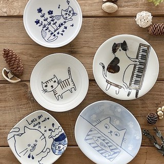 現貨 日本製 美濃燒 貓咪插畫盤子 陶瓷盤 造型盤子 貓盤 盤子 盤 小菜盤 碟子 碟 餐具 餐盤 富士通販