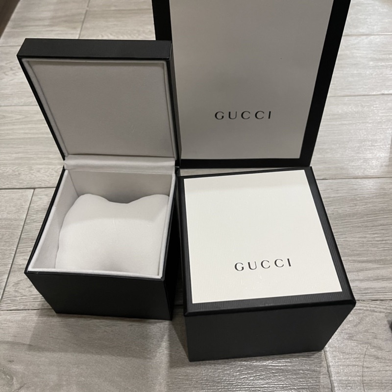 GUCCI 米白手錶盒+紙袋