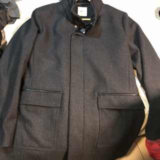 G2000羊毛大衣(全新未穿)，4.5折出售