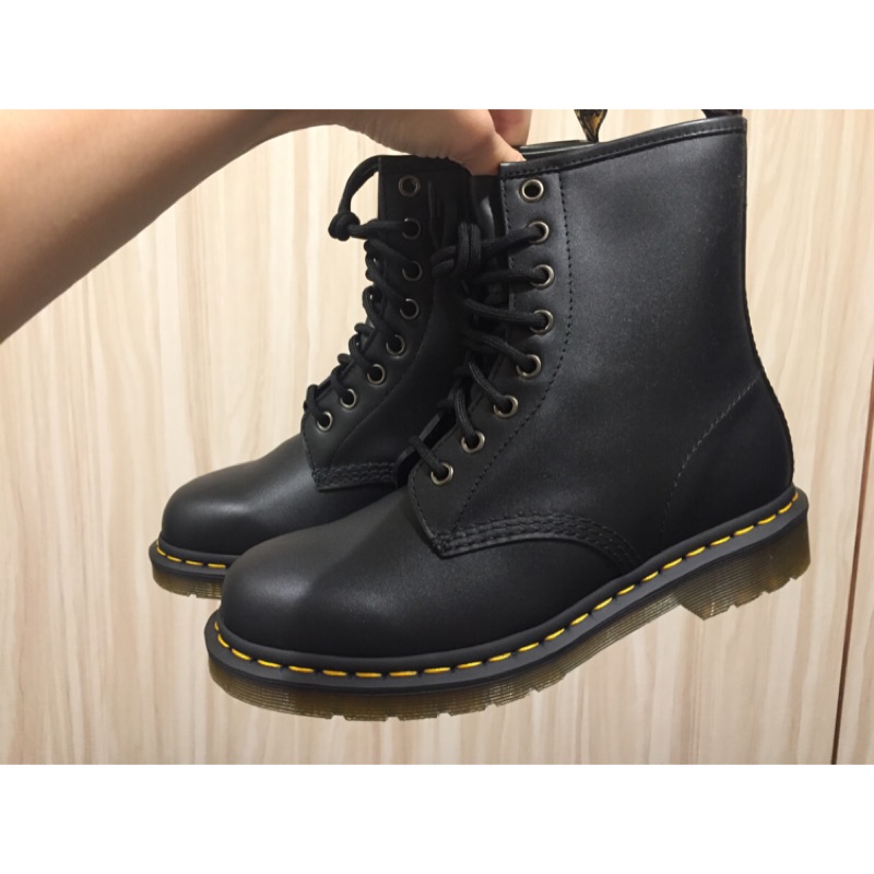 dr martens nappa 1460
