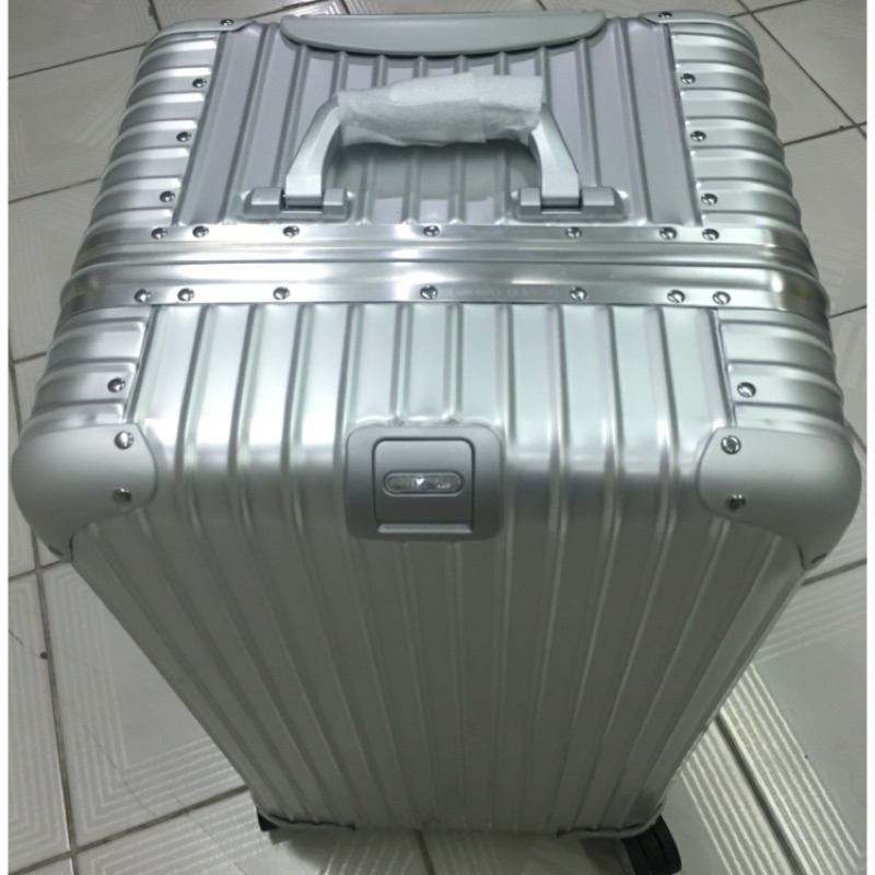 Rimowa topas sport 中型運動四輪行李箱 冰箱