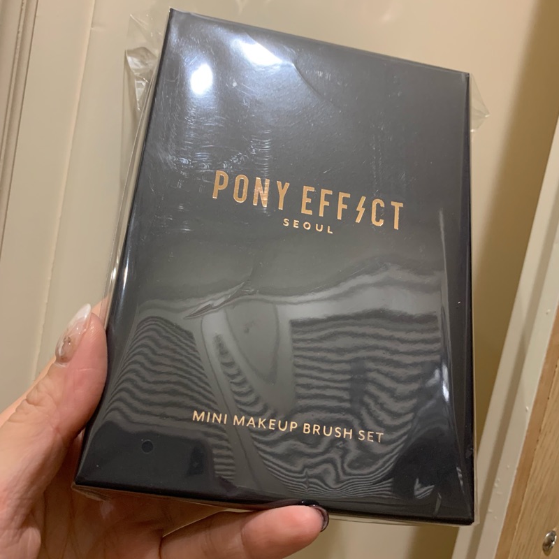 PONY EFFECT 迷你玫瑰金閃耀刷具組 (5入) $599
