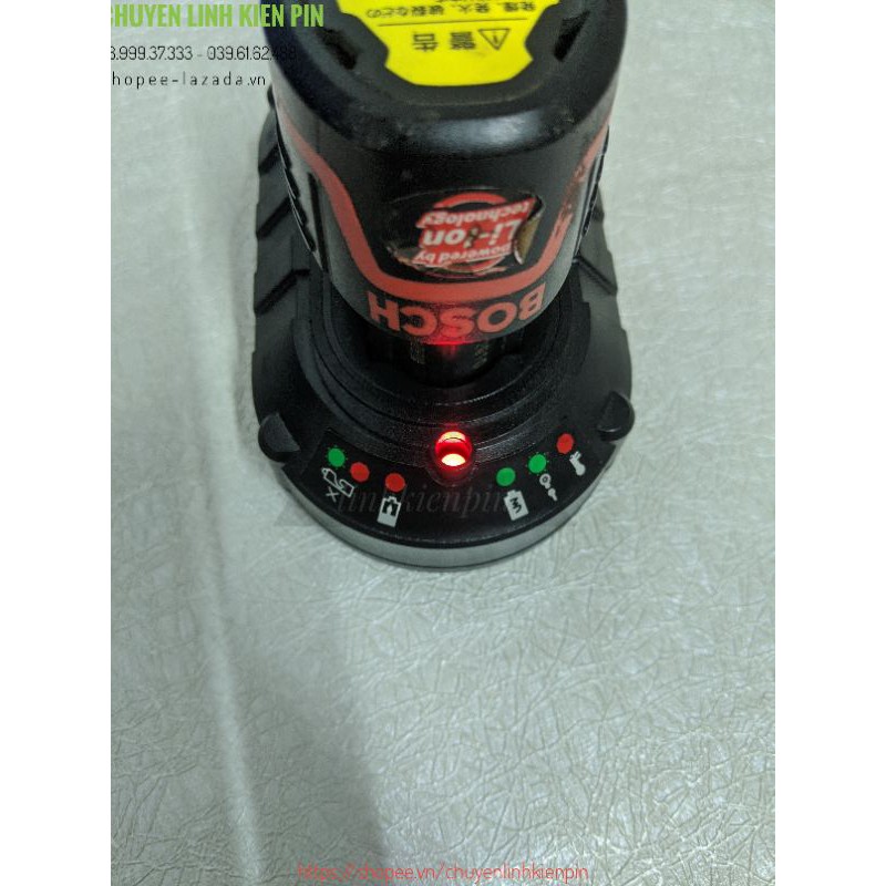 Bosch 10.8v - 12.6v Lion 電池充電底座,100% 全新 (Bl64 _ 146)