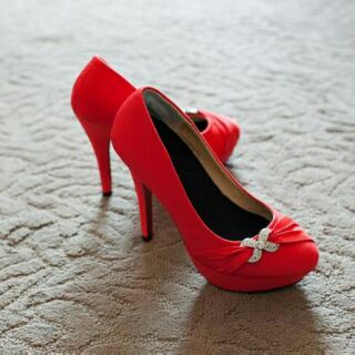 婚鞋 緞面 紅色 高跟鞋 旗袍鞋 小腳 白紗 婚紗 敬酒鞋 晚宴鞋