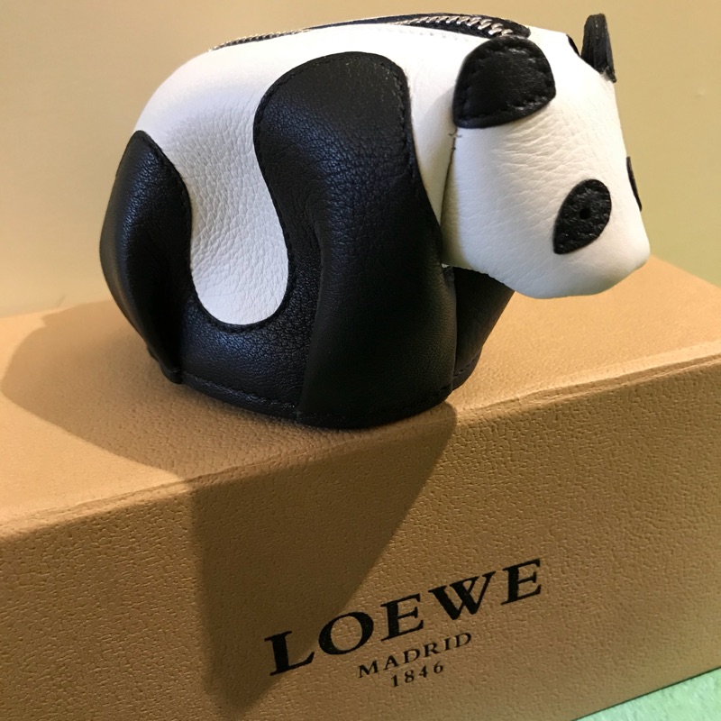 Loewe 黑白熊貓零錢包/吊飾