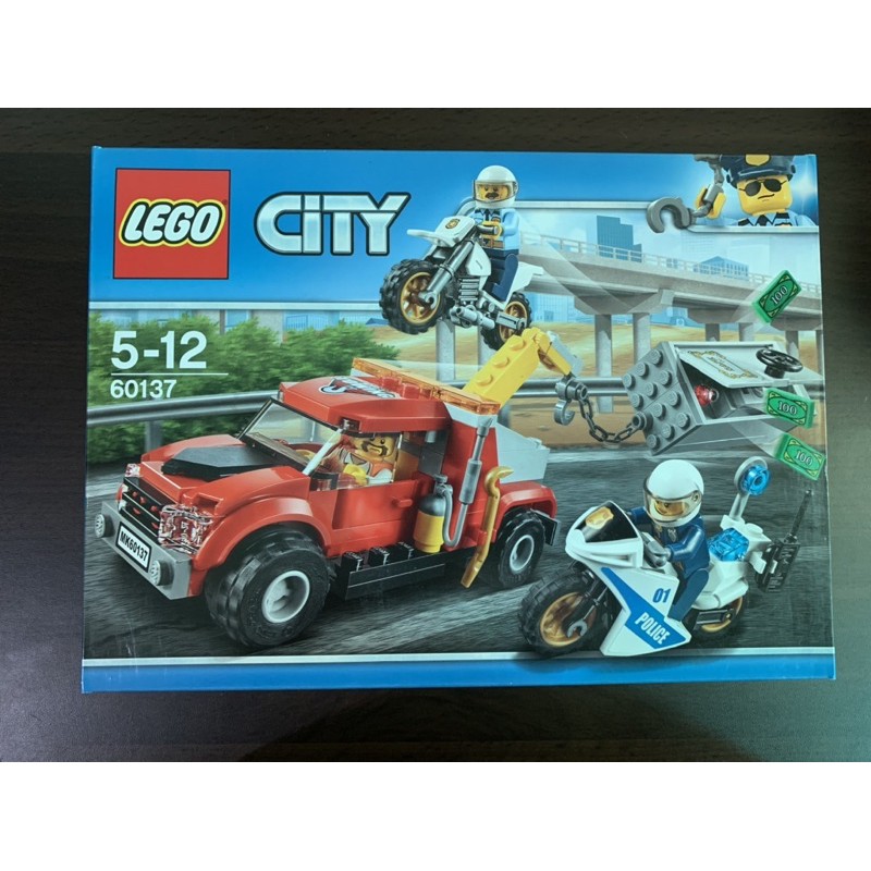 (限量）樂高 LEGO city 系列 60137 拖吊車追捕行動