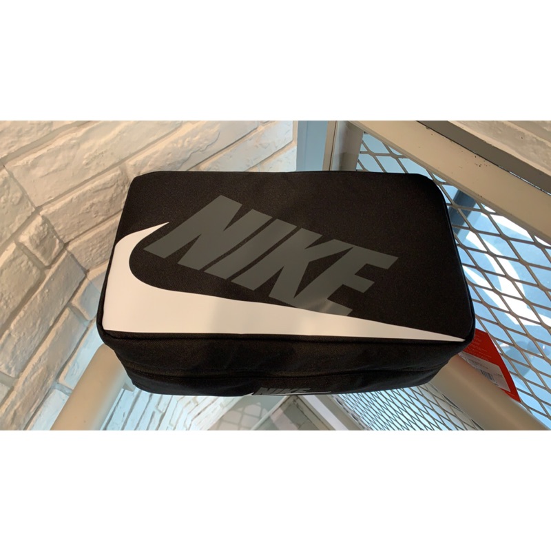 【lujiu_shop】Nike Air Shoebox大logo 手提包 鞋袋 黑白/CW9266-010