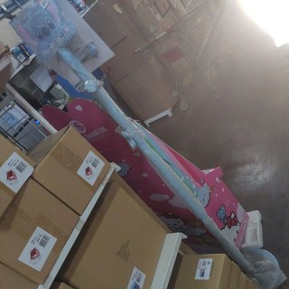 展示品 無外盒 史迪奇 小熊 維尼 hello Kitty 凱蒂貓 衣帽架 衣架 落地衣帽架 帽架 落地衣架 衣架