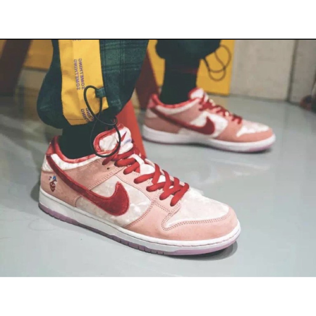 nike sb dunk low collection