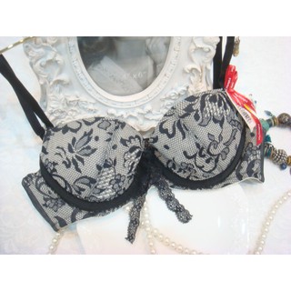 拜金的店 黛安芬內衣16-3893 K9 (32B=70B.32C=70C.34C=75C) 黑色蕾絲
