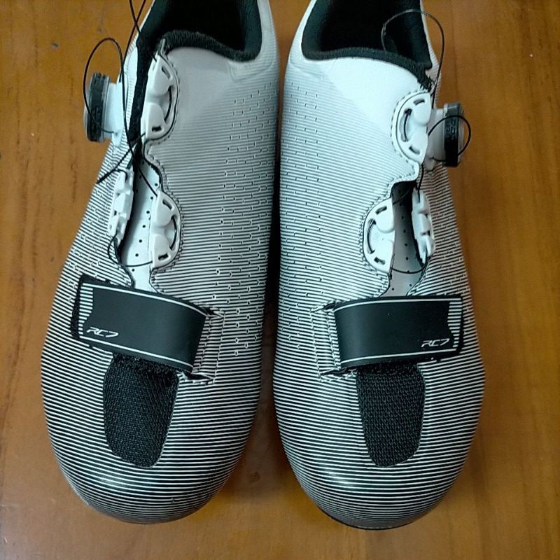 二手SHIMANO卡踏鞋RC7（寬踝）尺碼43. 白色
