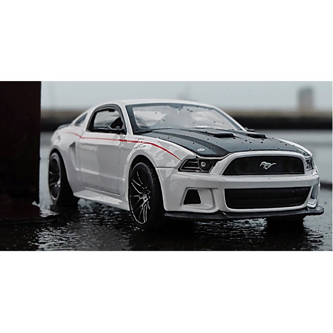 「車苑模型」Maisto 1:24 2014 Ford   Mustang   GT  福特 野馬 GT