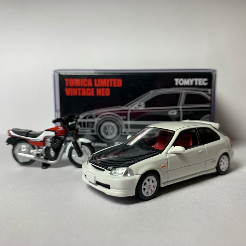 TOMYTEC civic type R EK9 香港限定 送本田重機模型 1/64