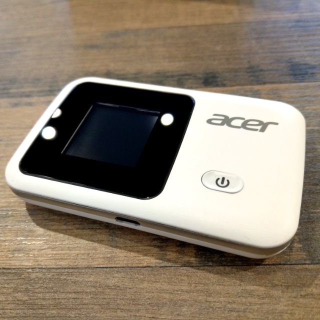 Acer LTE-R1S 4G無線網路分享器 出國必備首選 最多分享十台 待機長  9.5成新