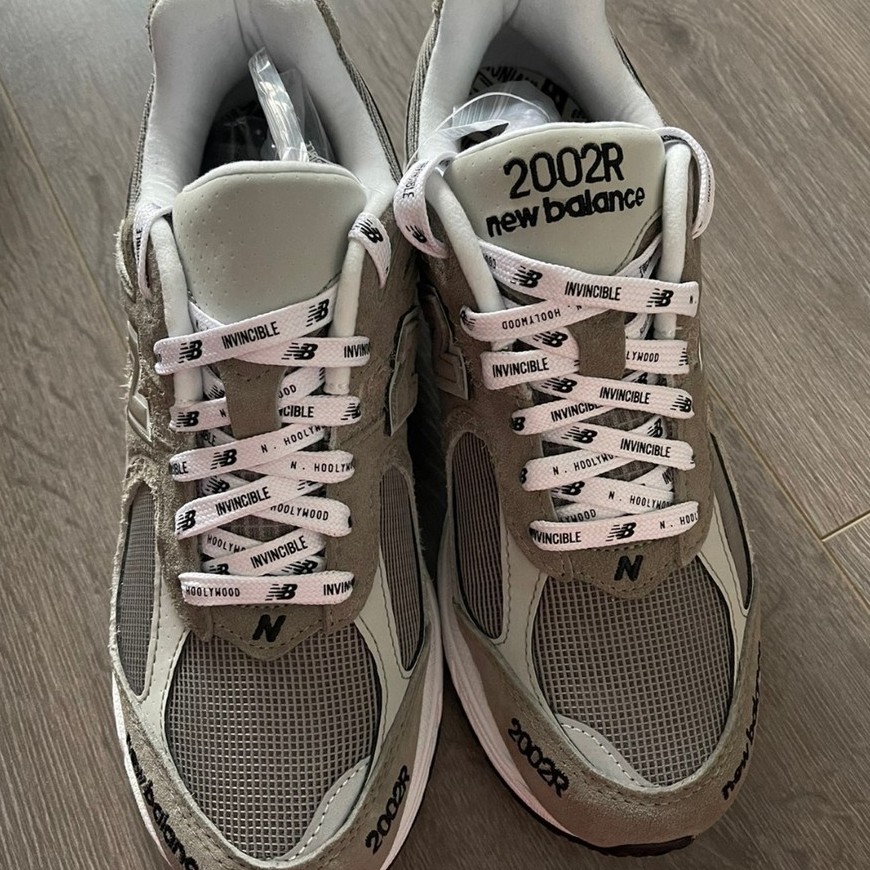 正品invincible X N Hoolywood X New Balance 02r 灰ml02rv 蝦皮購物