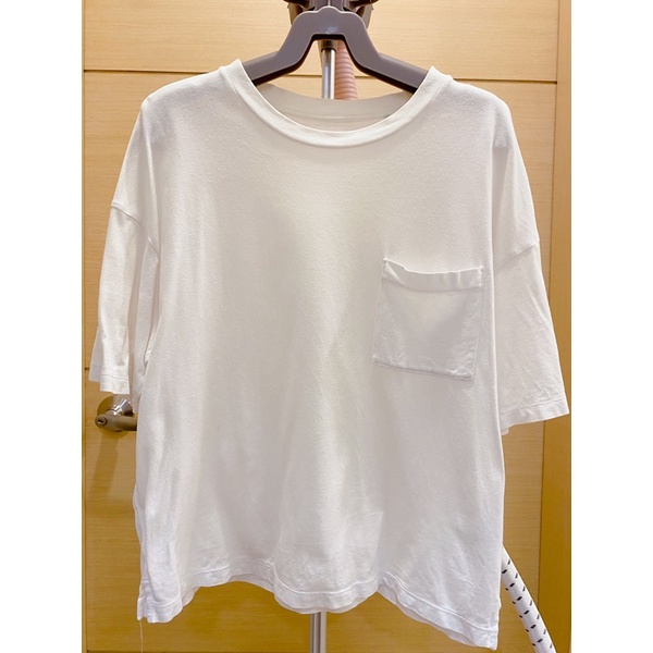 Uniqlo｜白色｜T-shirt