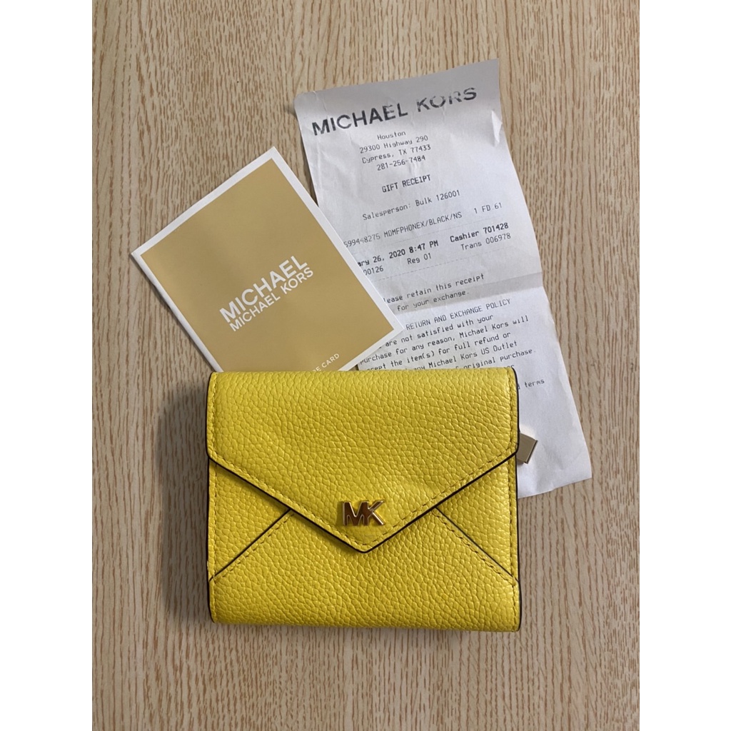 [小資女孩出貨中] 全新現貨 美國 Michael Kors MK 黃色信封造型短夾